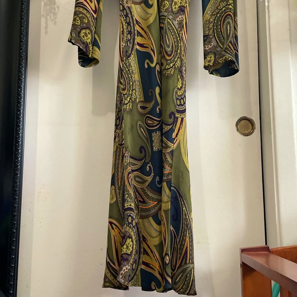 Vintage Collared Midi Dress - Picture 10 of 10